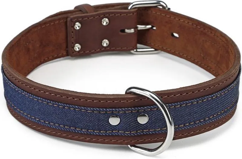 Leren halsband Denim. 80 cm x 45 mm. by Beeztees in Brown – product photo