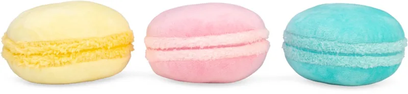 Macaron Mimi - Hondenspeelgoed - Pluche - 12x12x7,5 cm by Beeztees in Assorti – product photo 1 of 3