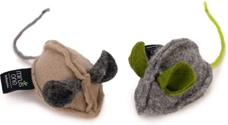 Minus One Muis Luca - Kattenspeelgoed - Assorti - 2 Stuks - 8x5x4 cm by Beeztees in Grey – product photo 1 of 3