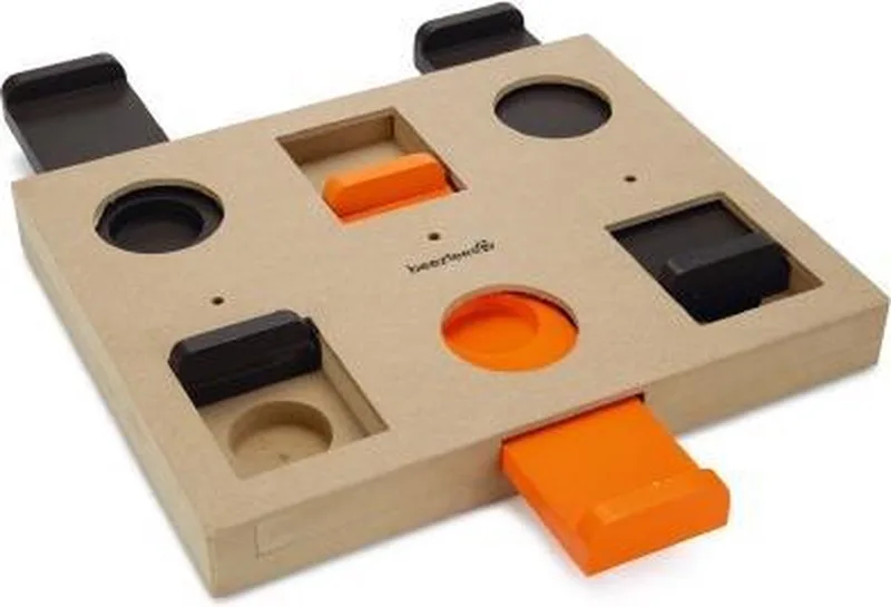 Zenga - Hondenspeelgoed - Training - Hout - 29,5x26x4,5 cm by Beeztees in Multicolour – product photo