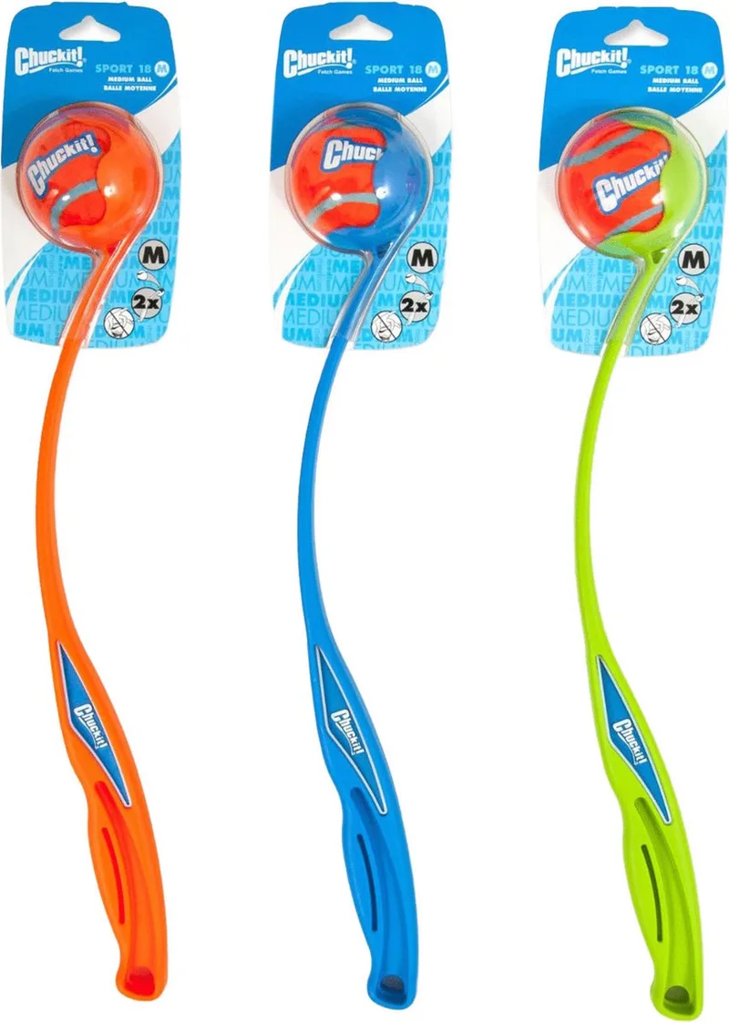 Sport Ball Launcher 45 cm - Kunststof Werpstok hond - Ballenwerper voor honden - Hondenspeelgoed - Incl. Tennisbal ø 6 cm by Chuckit! in Assortie – product photo