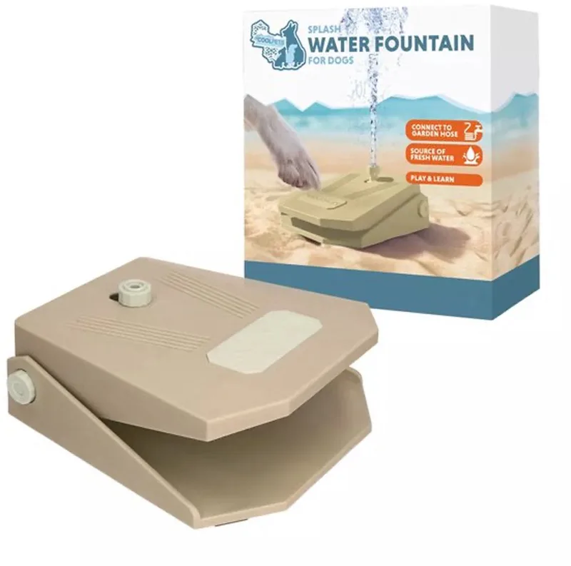 Waterfontein Hond Tuinslang - Drinkfontein hond – Waterspeelgoed Hond - Verkoeling voor Honden - Splash Water Fountain von CoolPets in Beige – Produktfoto