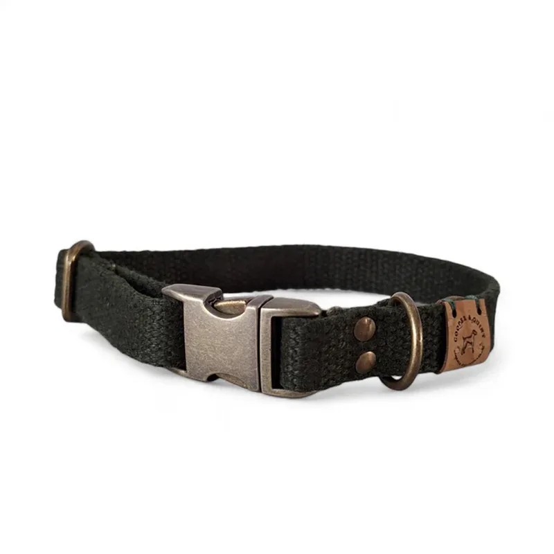 Simply Hemp Halsband - Small - Oud Messing by Cooper & Quint in Bosgroen – product photo