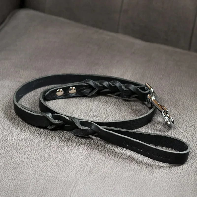 Twisted - Hondenriem gevlochten leer - 140cm - Zilver by Cooper & Quint in Black – product photo