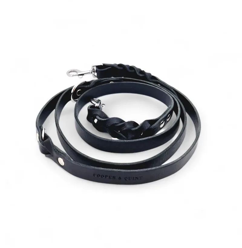 Twisted Switch Verstelbare Hondenriem - 2cm - Zilver by Cooper & Quint in Black – product photo