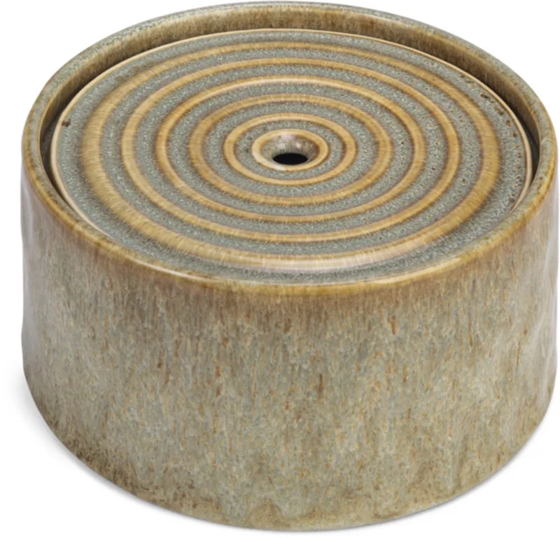 Drinkfontein kat Jace - Waterfontein kat - Met filter - Keramiek - 20x20x10 cm - 1,05 L by Designed by Lotte in Green – product photo