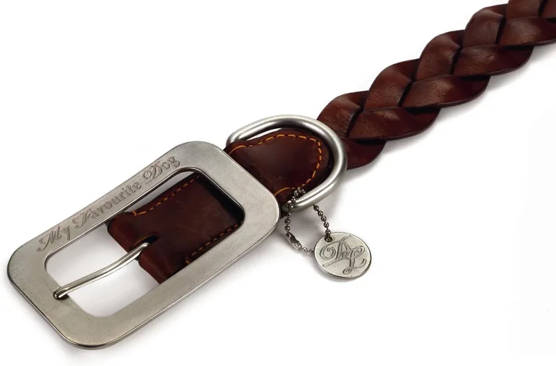 Leren halsband fra Designed by Lotte i Brun – produktbillede