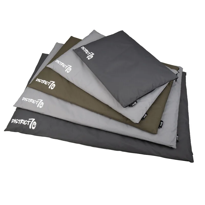 Hundematte LODGE L van District 70 in Army grün, Regular – productfoto