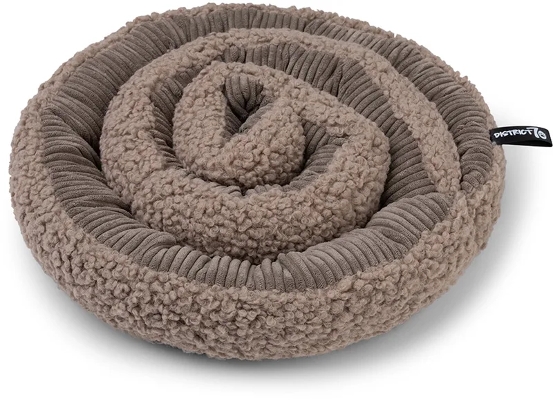 SWIRL – Snuffelmat voor Honden | Stimuleert Speurgedrag & Mentale Activiteit - ø 34 cm by District 70 in Taupe – product photo