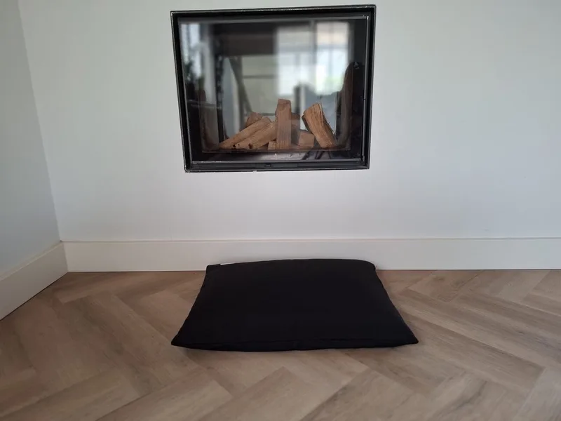 Hondenkussen / Hondenbed bench kussen 66x54cm - Hondenkussen / Hondenbed bench kussen 66x54cm fra Dog's Companion i Sort – produktbillede
