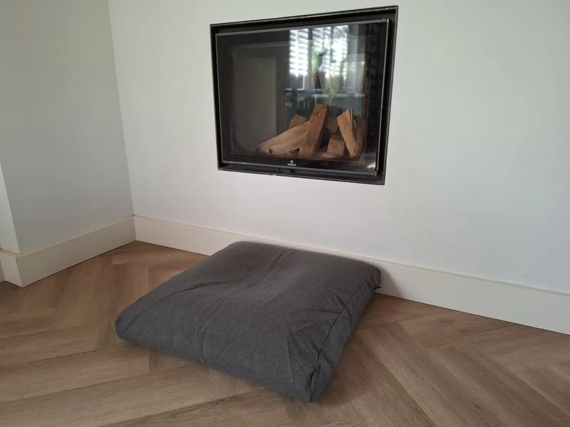 Hondenkussen / Hondenbed bench kussen taupe 70x62x9cm - Hondenkussen / Hondenbed bench kussen taupe 70x62x9cm de Dog's Companion en Taupe – photo produit