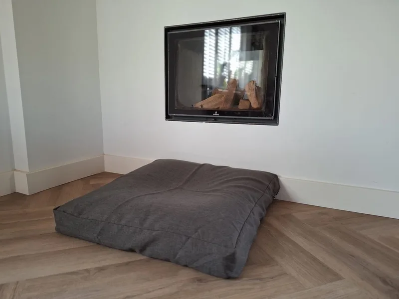 Hondenkussen / Hondenbed bench kussen taupe 77x77x11cm - Hondenkussen / Hondenbed bench kussen taupe 77x77x11cm von Dog's Companion in Taupe – Produktfoto