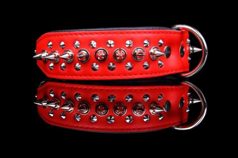 Leren halsband - met spikes - 32-41cmx40 mm - 996Arood/zwart by Dog's Companion in Red, Black – product photo