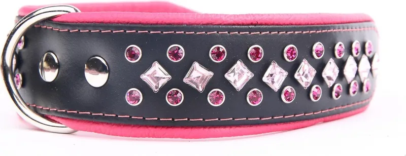 Leren Halsband - met Strass Kristallen - Lengte: 75 cm Verstelbaar van 60-73 cm x 50 mm by Dog's Companion in Black, Pink – product photo