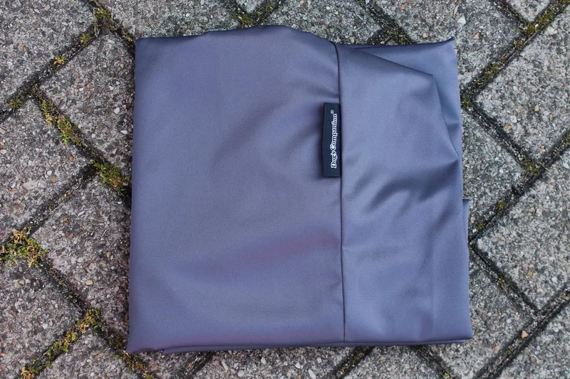 Losse hoes staalgrijs vuilafstotende coating small voor Hondenkussen / Hondenbed - S - 70x50cm von Dog's Companion in Grau – Produktfoto