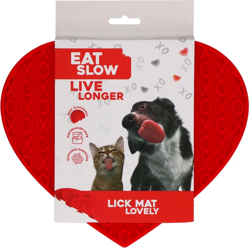 Likmat Hartvormig - 19 x 23 cm - Anti-schrok Mat - Slowfeeder - Snuffelmat - 100% siliconen - Vaatwasserbestendig - Voor Hond of Kat - Voerpuzzel Kat by Eat Slow Live Longer in Red – product photo