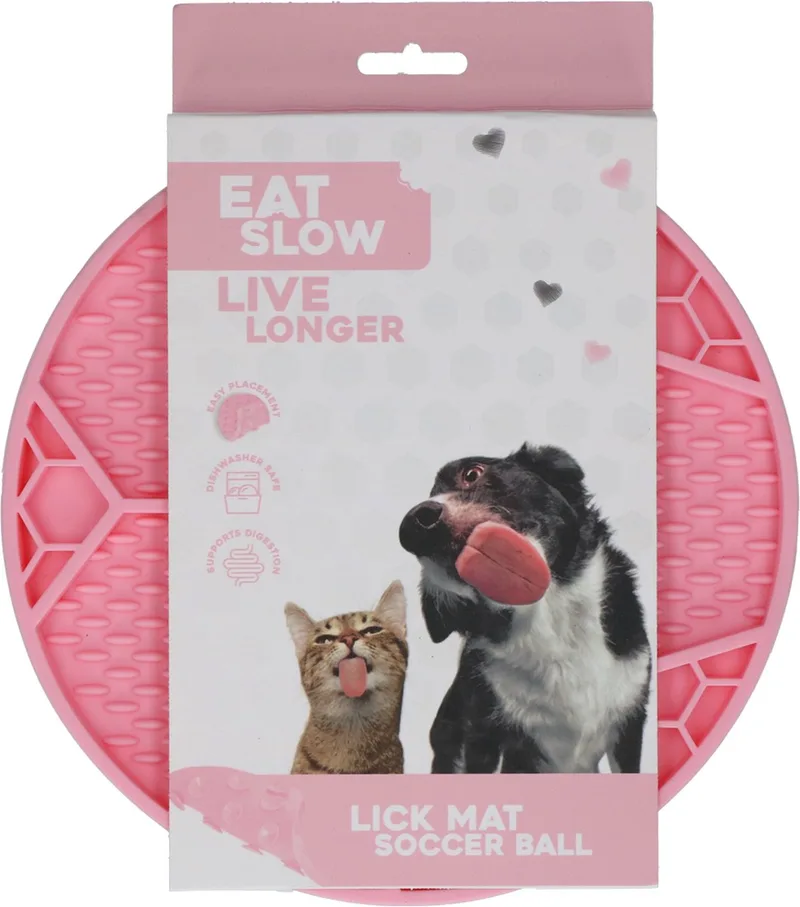 Likmat - Ø 22 cm - Slowfeeder Honden en Katten - Anti Schrok - Voermat - Likvoerbak - Voor Nat Voer en Brokken - Vaatwasserbestendig - Voetbal - Anti Slip - Voerpuzzel Kat by Eat Slow Live Longer in Pink – product photo