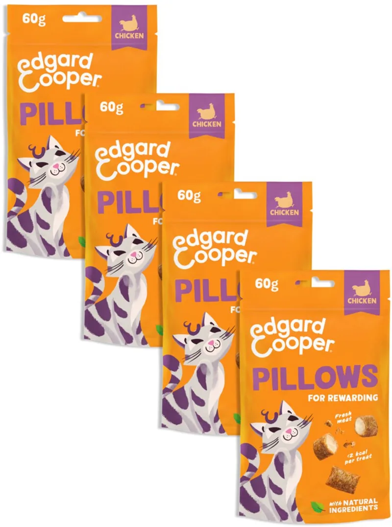 natuurlijke kattensnoepjes, Pillows Kip 4 x 60g, boordevol vers vlees, graanvrije lekkernijen voor een beloning, minder dan 2 kcal per lekkernij, natuurlijke ingrediënten, geen toegevoegde suiker by Edgard & Cooper – product photo