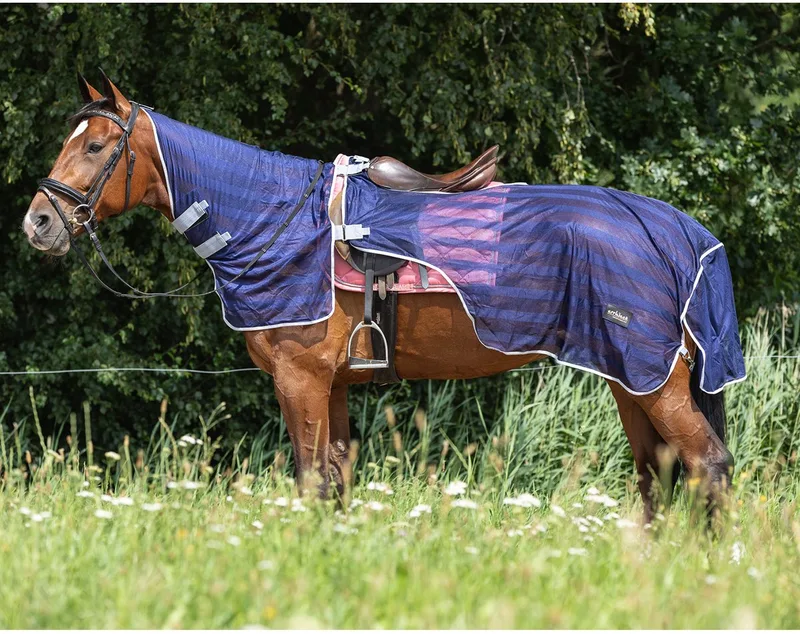 Uitrij-vliegendeken Epplejeck Ejfly Rider Met Hals 2.0 - 155/205 by Epplejeck in Dark blue – product photo