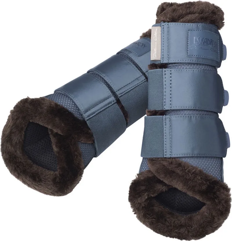 Eskdron Peesbeschermers Mesh Faux Fur Platinum Vintage Blue - XL by Eskadron in Blue – product photo
