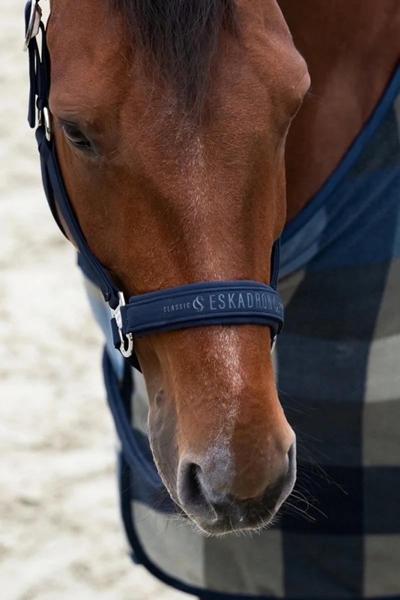 Softshell Halster Dubbele Pin Classic Sports 25 COB by Eskadron in Dark blue – product photo