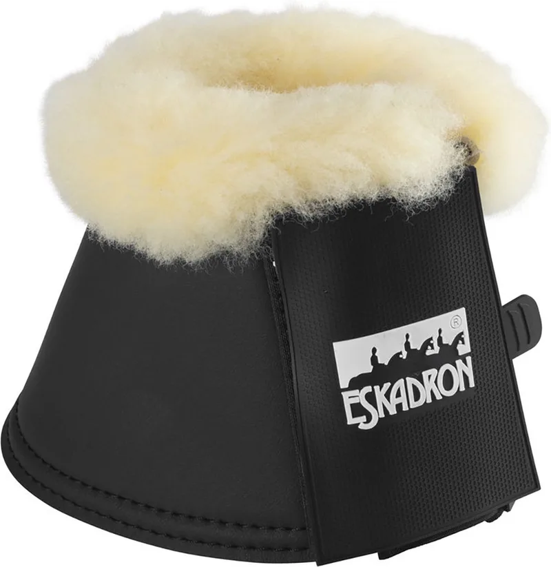 Springschoenen Eskadron Lamsvel by Eskadron in Black – product photo