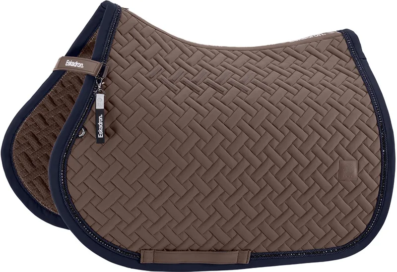 Zadeldek Eskadron Dynamic Pro Soft Crystal Veelzijdigheid by Eskadron in Middenbruin – product photo