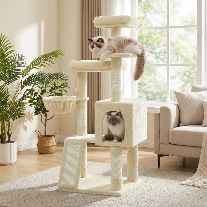 Kletterbaum mehrstufig, mit Rampe, Kratzsäulen, 3 Plattformen,136 cm von Feandrea in Beige, Regular – Produktfoto