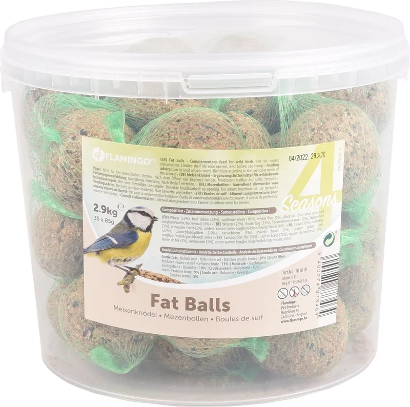 Vogelvoer – Flamingo Four Seasons Mezenbollen met net – emmer 35 stuks – 2.9 kg – rijk aan zaden & vetten – voor buitenvogels by Flamingo – product photo