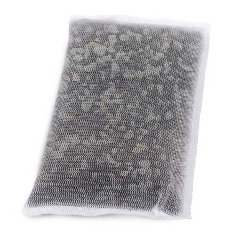 Zeo Carb Ac20/30 Außenfilter 3 Einheiten by Fluval – product photo 1 of 3