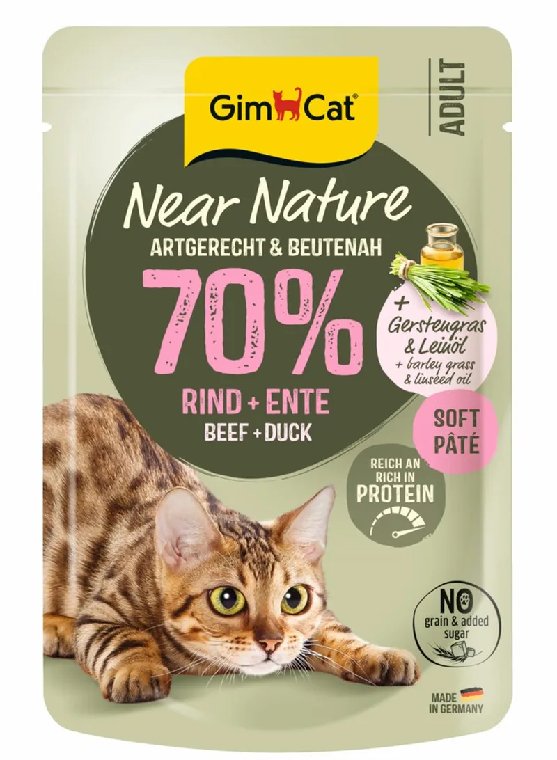 Kattenvoer Near Nature Rund & Eend - 16 x 85 gr - Voordeelverpakking by GimCat – product photo