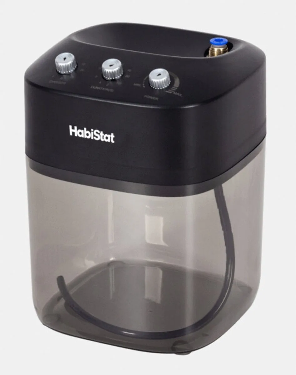 Sproeisysteem - Terraium - 1 stuk van Habistat in Color – productfoto