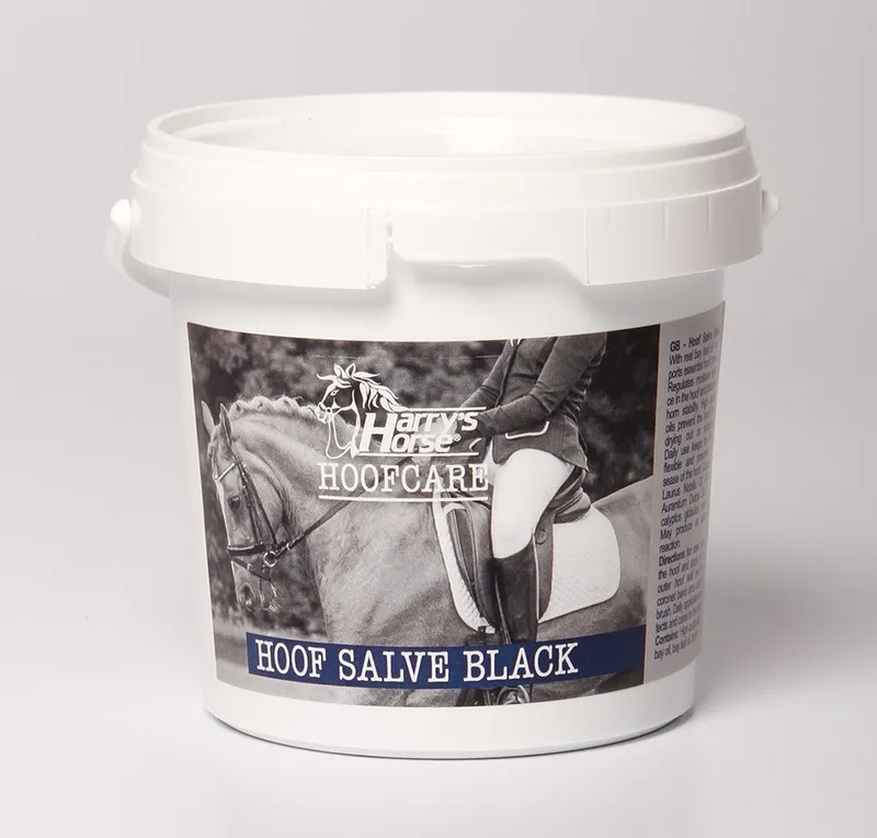Hoefvet zwart 500 ml Zwart von Harry's Horse in Schwarz – Produktfoto