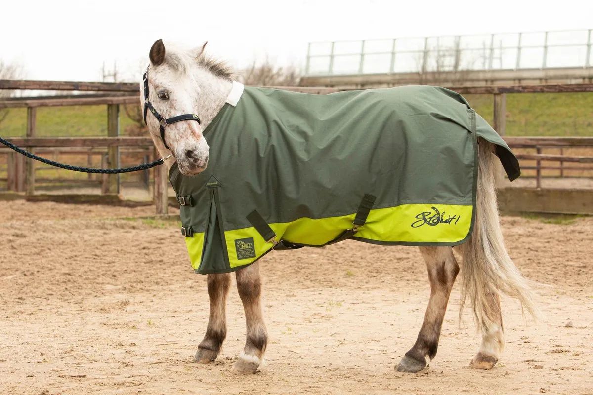 Turnout deken Stout! Lime 0gr Armygreen - 145 - Regendeken de Harry's Horse en Vert – photo produit