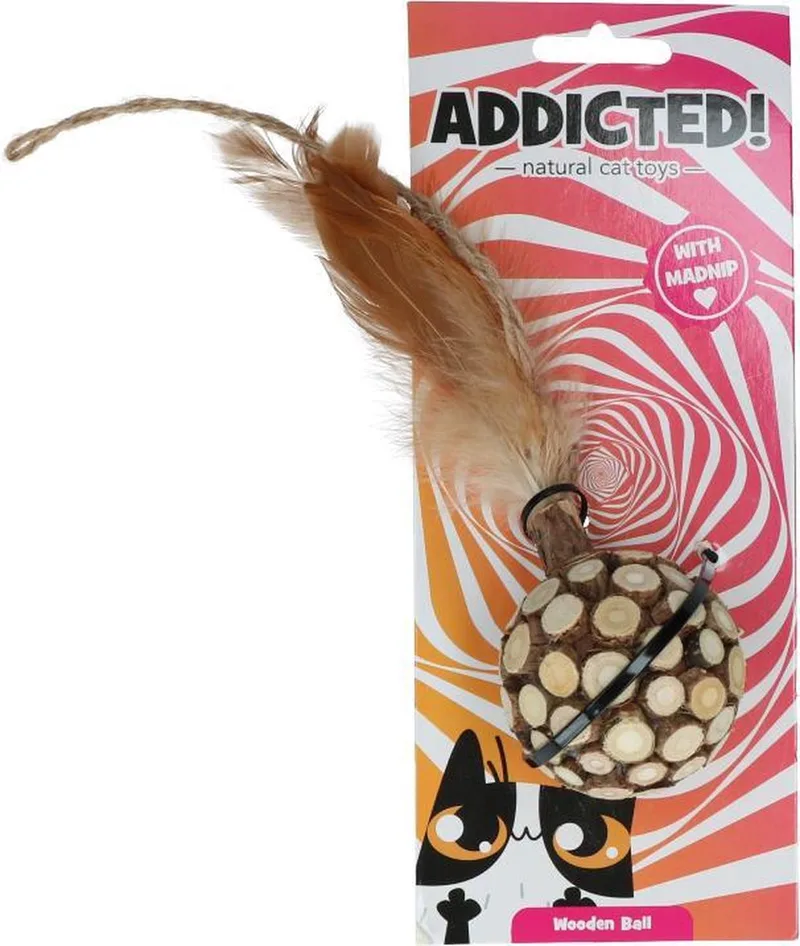 Addicted Wooden bal met veren - 25 cm - Kattenspeelgoed - Kattenspeeltje - Kattenbal - Met veren - Met madnip - Kattenkruid - 1 stuk by Holland Animal Care in Brown – product photo