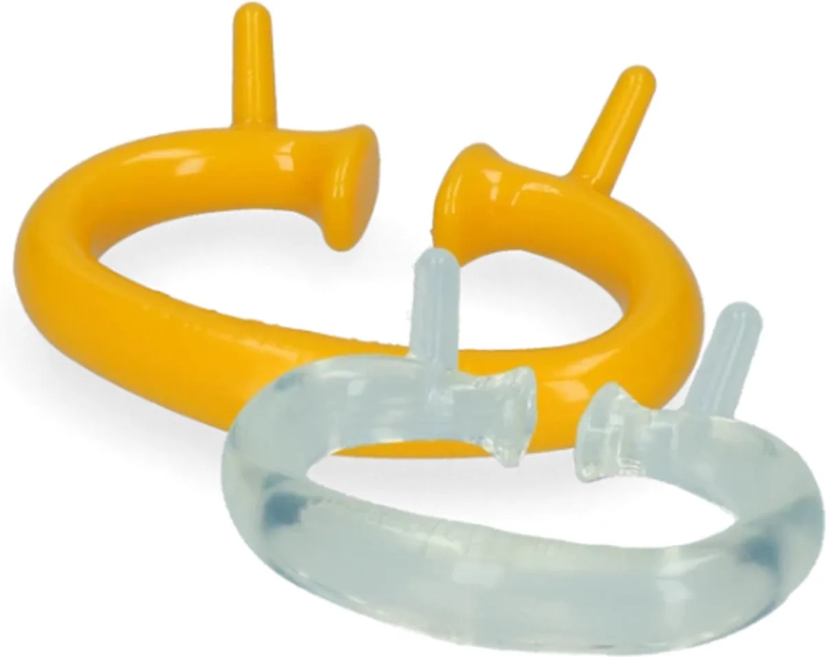 Excellent Anti Zuigring Suckstop - Maat S/M - voor kalveren en jongvee - 2 x 7.5 x 5.5 cm (H x L x B) by Holland Animal Care in Transparent – product photo