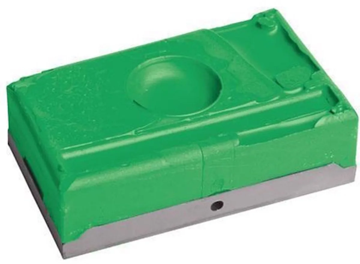 Excellent Kerbl Dekblok - Prima - Kleurblok voor schapendektuig - Dekblok - Unieke samenstelling - Wax block van Holland Animal Care in Groen – productfoto