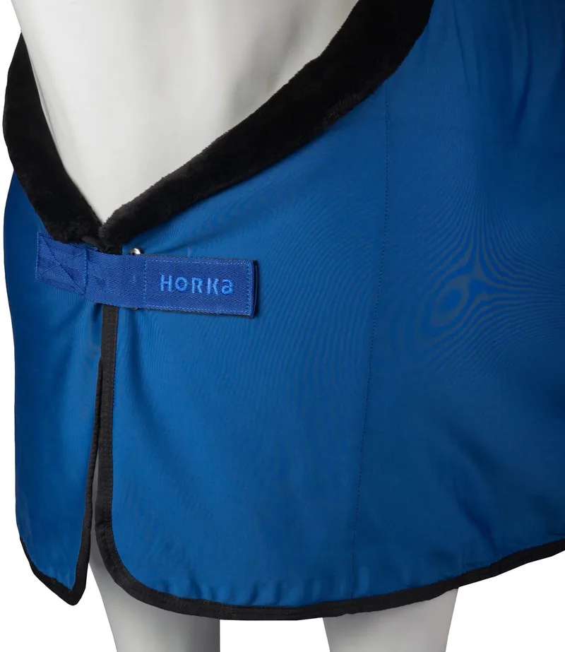 Fleecedeken Horka Equestrian Pro Embossed by Horka in Donkerrood – product photo