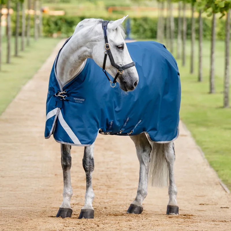 Ionic Therapy Turnout 100g - 165-221 - Waterdichte Therapie Paardendeken by Horseware – product photo