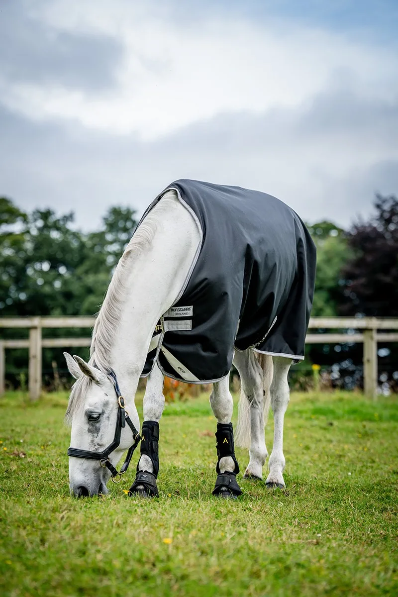 Outdoordeken Horseware Amigo Bravo 1200d 100gr - 140/191 de Horseware en Zwart-grijs – photo produit