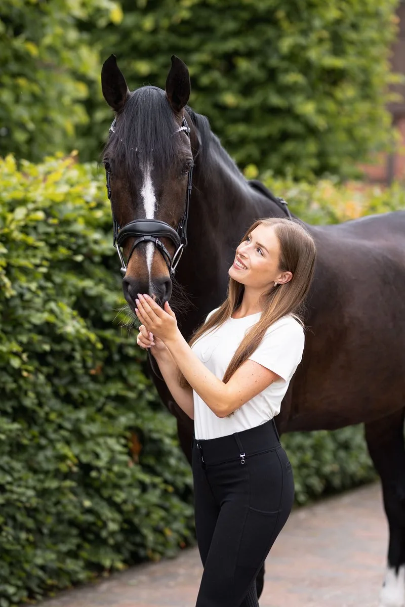 Somerset Anatomisch Hoofdstel, Warmblut fra Horze i Sort – produktbillede