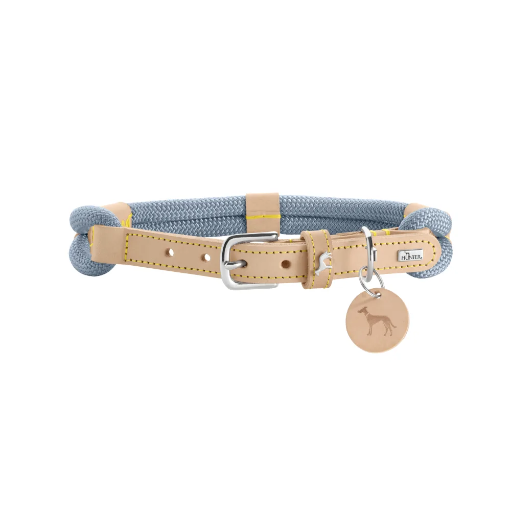 Halsband Malia duifblauw/naturel maat 40/S: 30-35cm nekomtrek by Hunter – product photo