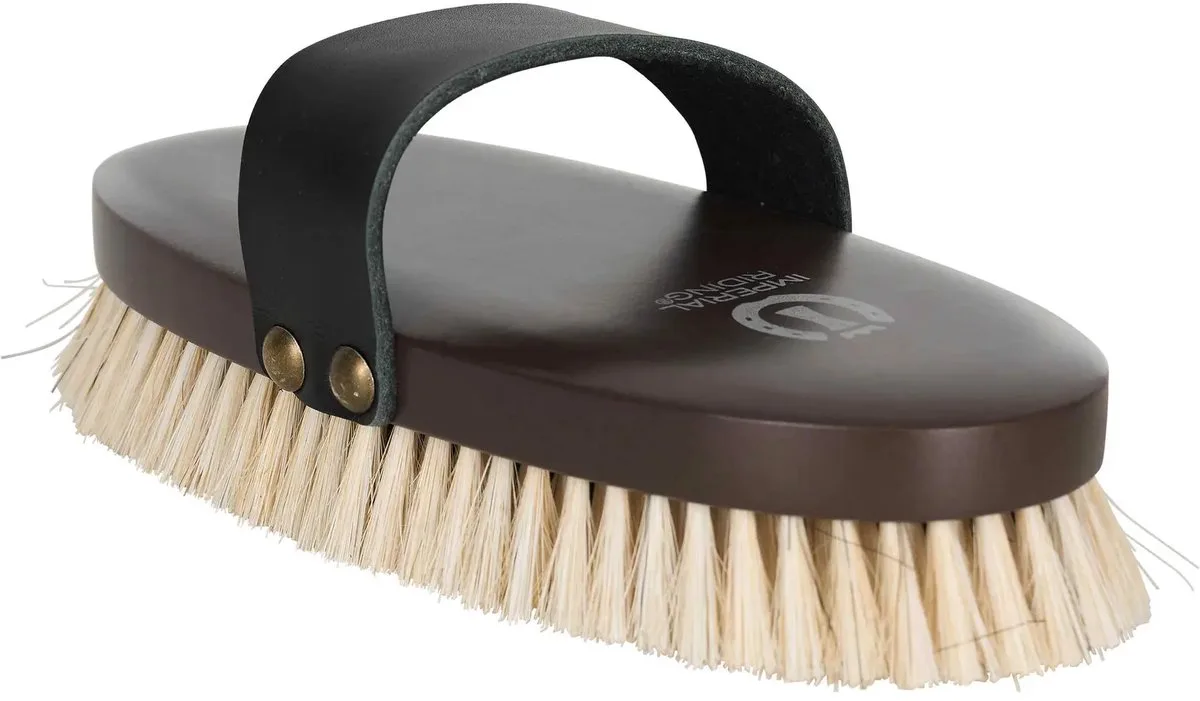 Zachte borstel Imperial Riding Soft fra Imperial Riding i Walnoot – produktbillede