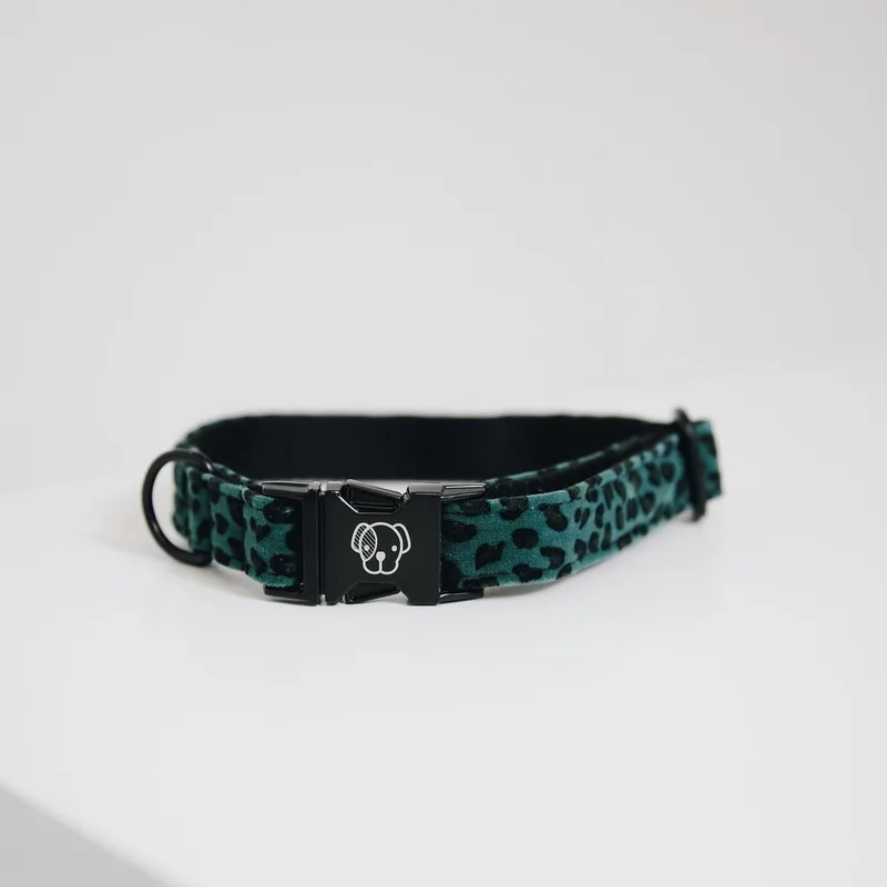 Dogwear Hondenhalsband Luipaardprint - S - 28-40cm de Kentucky Horsewear en Vert foncé – photo produit