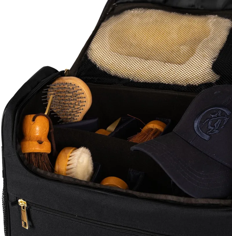 Poetstas Set by Kentucky Horsewear in Black – product photo