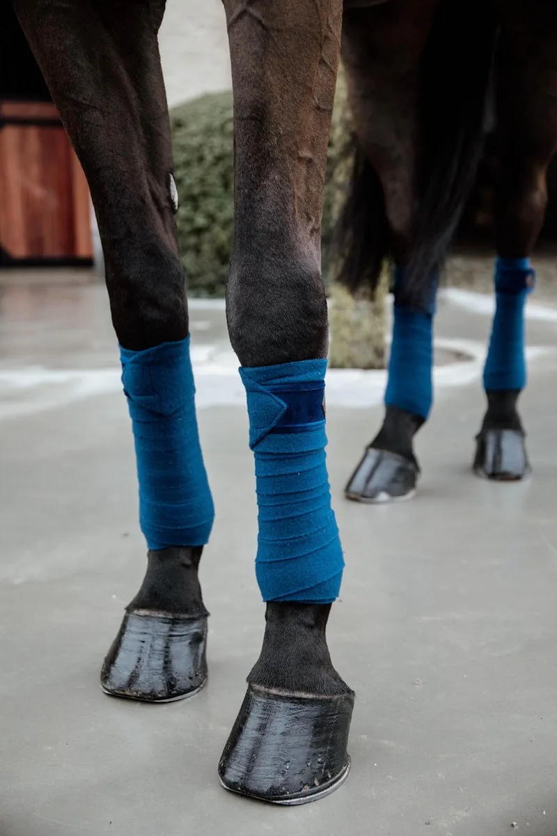 Polar Fleecedeken Bandages - Basic Velvet - Marine by Kentucky Horsewear in Marineblauw – product photo