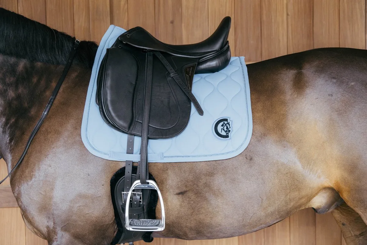 Zadeldoek wave 3D dressage by Kentucky Horsewear in Light blue – product photo