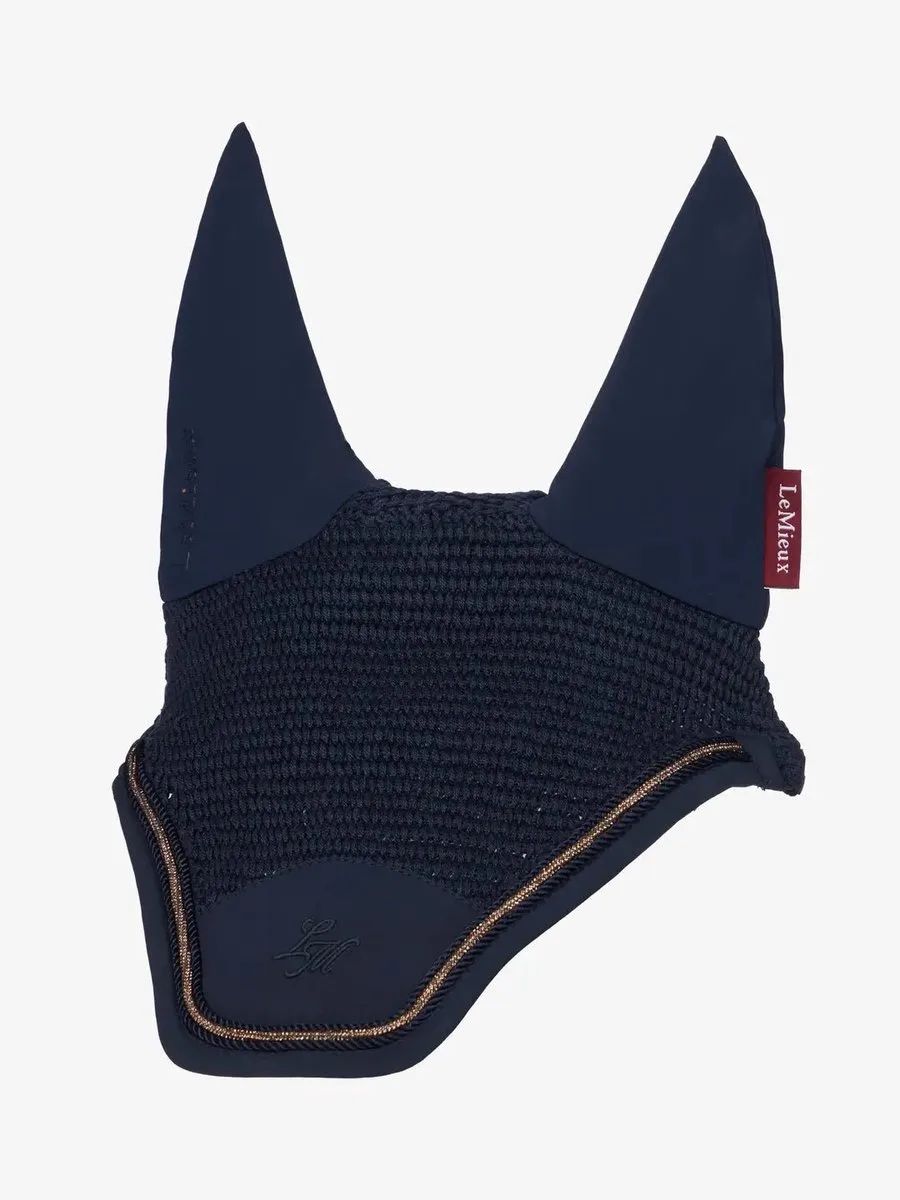 Brilliance Oornetje Full van LeMieux in Donkerblauw – productfoto