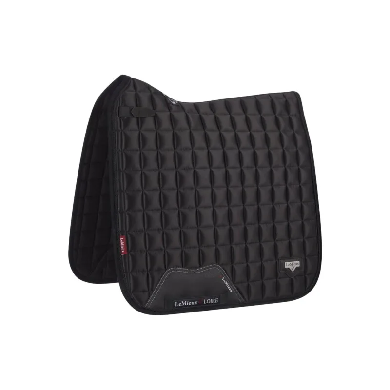 Dressurschabracke Loire Classic Square WB (Warmblut) von LeMieux in Schwarz, Regular – Produktfoto