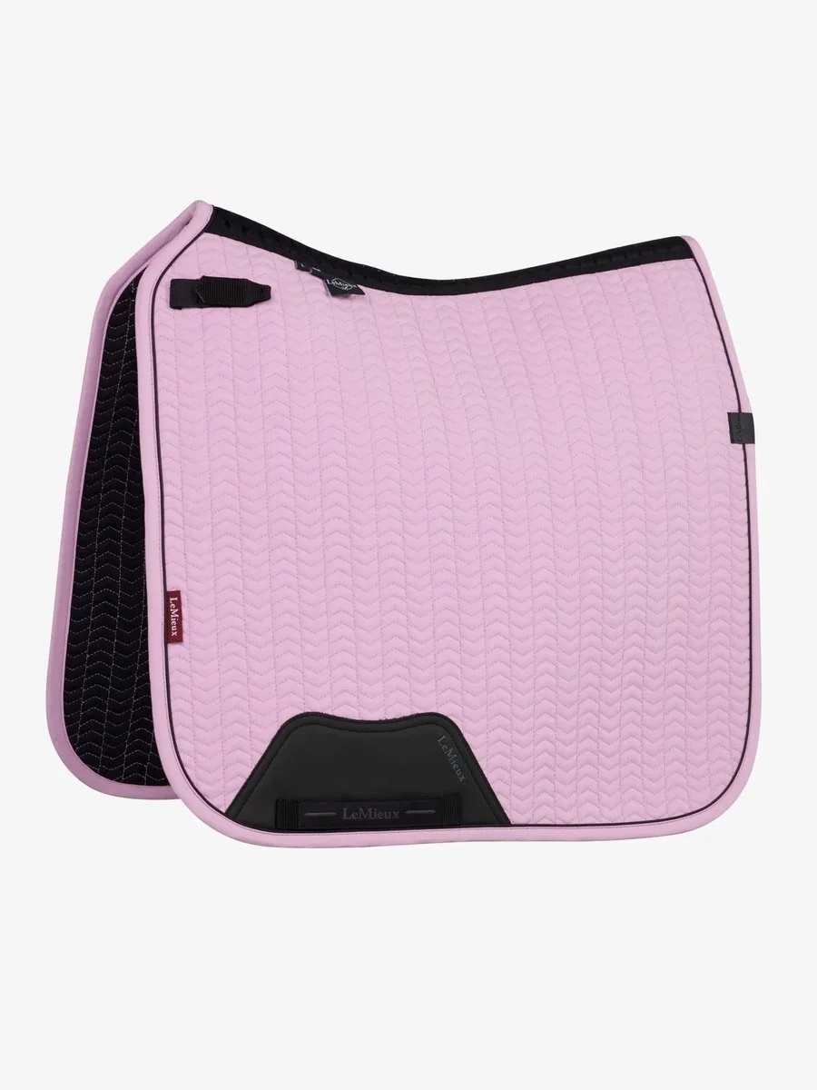 Essence Zadeldoek SS26 Full Fondant van LeMieux in Roze – productfoto